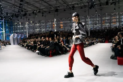 Look 5
